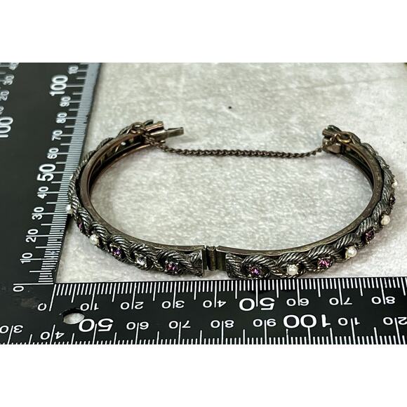 VTG Victorian Revival Hinged Bangle Amethyst Seed Pearls Safety Chain - Picture 14 of 16